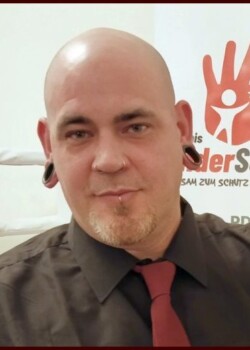 HIRLAU Z. Daniel BOXING BKFC World president